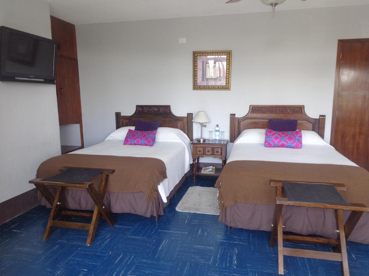 Hotel Dona Carmen Реталхулеу Екстериор снимка
